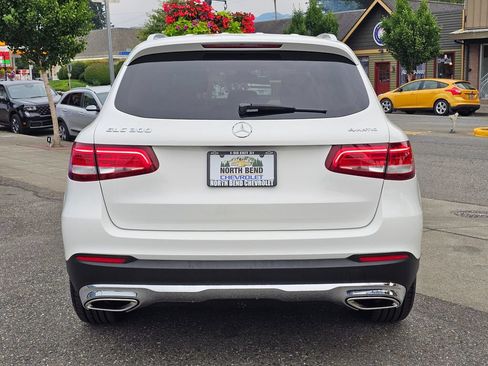 Used 2019 Mercedes-Benz GLC 300 4MATIC image 6