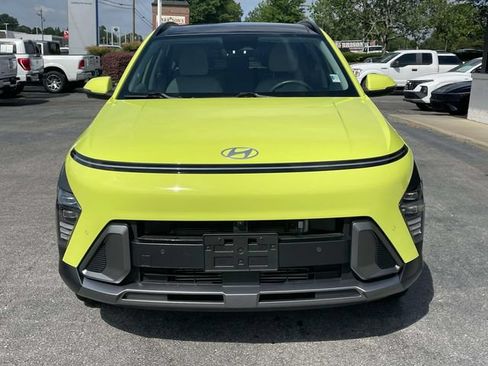 Used 2024 Hyundai Kona Limited AWD/4WD image 2