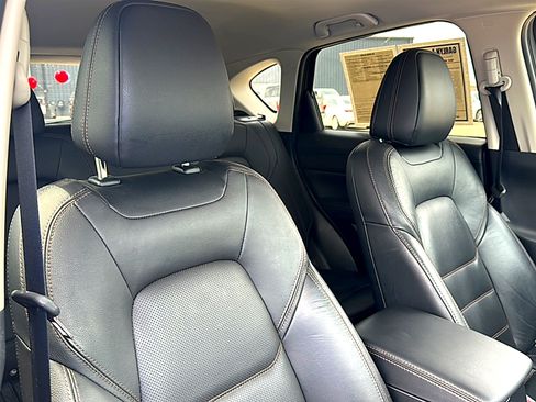 Used 2022 MAZDA CX-5 AWD 2.5 S w/ Premium Package image 25