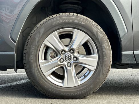 Used 2023 Toyota RAV4 XLE w/ Convenience Package image 24