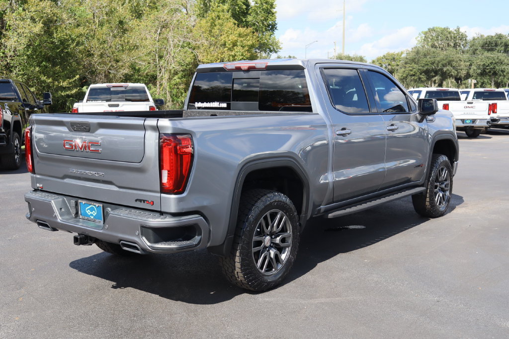 Certified 2021 GMC Sierra 1500 AT4 w/ AT4 Premium Package AWD/4WD image 9