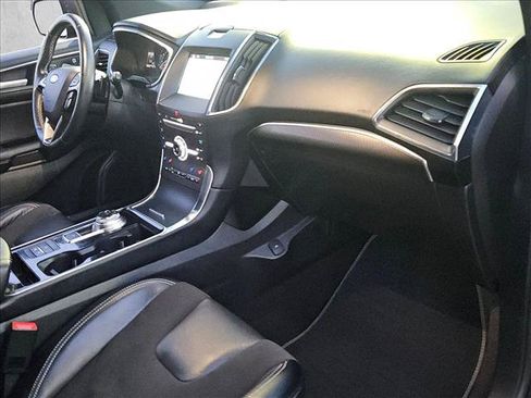 Used 2019 Ford Edge ST w/ Equipment Group 401A AWD/4WD image 23