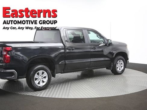 Used 2025 Chevrolet Silverado 1500 LT AWD/4WD image 43