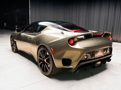 Used 2020 Lotus Evora image 37