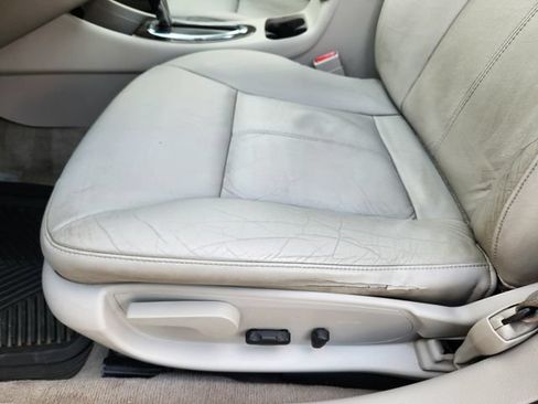 Used 2016 Chevrolet Impala LTZ FWD image 24