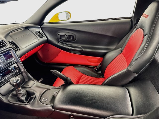 Used 2002 Chevrolet Corvette Z06 RWD image 21