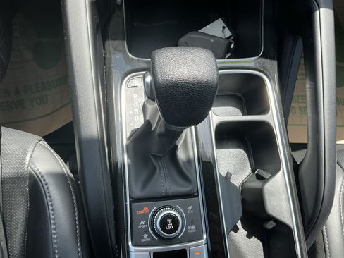Certified 2024 Kia Telluride LX AWD/4WD image 25