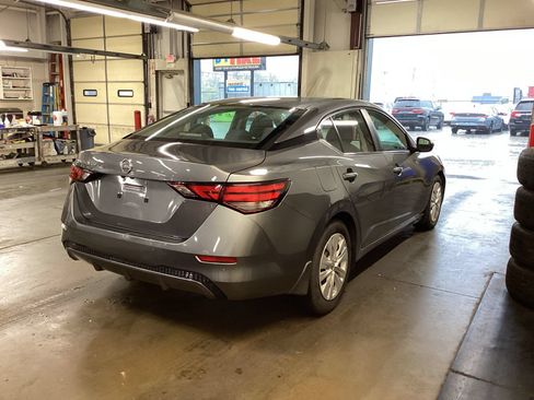 Used 2020 Nissan Sentra S FWD image 6