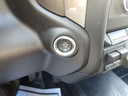 New 2024 GMC Sierra 3500 Pro w/ Convenience Package image 28