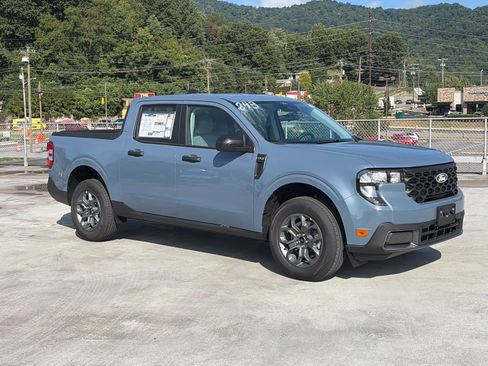 New 2026 Ford Maverick XLT FWD image 1