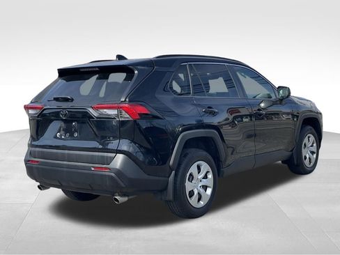 Used 2019 Toyota RAV4 LE w/ All Weather Liner Package AWD/4WD image 4