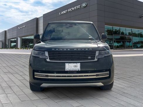 Used 2024 Land Rover Range Rover Long Wheelbase SE AWD/4WD image 8