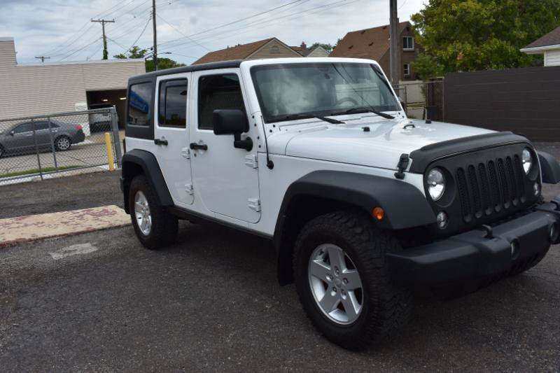 Used 2018 Jeep Wrangler Unlimited Sport S AWD/4WD image 2