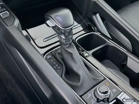 Certified 2022 Kia Telluride S image 17