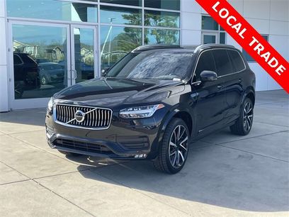 Used 2021 Volvo XC90 T6 Momentum w/ Climate Package
