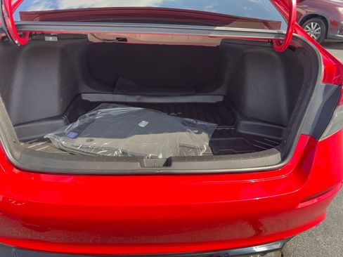 Used 2022 Honda Civic Sport image 16