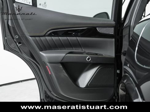 New 2025 Maserati Grecale Modena AWD/4WD image 21