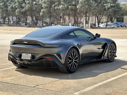 Used 2023 Aston Martin V12 Vantage image 4