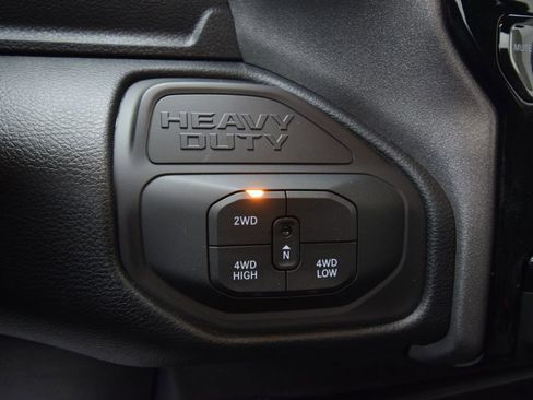 New 2026 RAM 2500 Tradesman AWD/4WD image 29