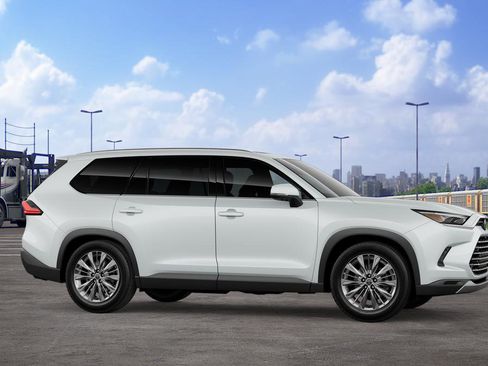New 2026 Toyota Grand Highlander Platinum image 15