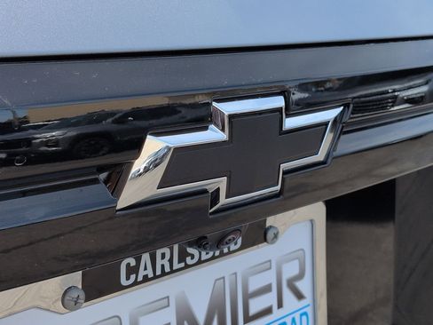 New 2026 Chevrolet Traverse LT w/ Driver Confidence Package FWD image 32
