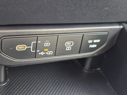 Used 2025 Kia K4 FWD image 21
