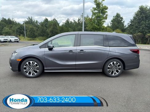 New 2027 Honda Odyssey Elite image 4