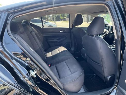 Used 2022 Nissan Altima 2.5 SV FWD image 28