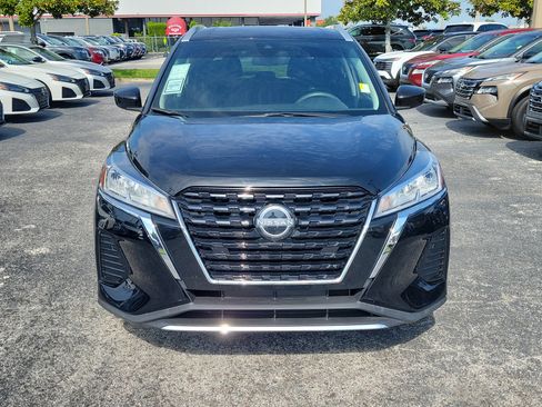 Certified 2024 Nissan Kicks SV FWD image 2