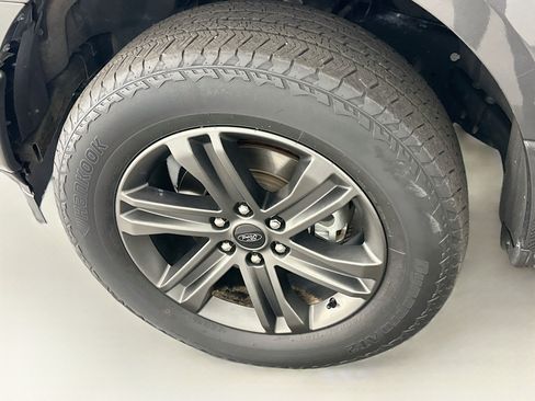 Used 2020 Ford F150 XL w/ Equipment Group 101A Mid AWD/4WD image 11