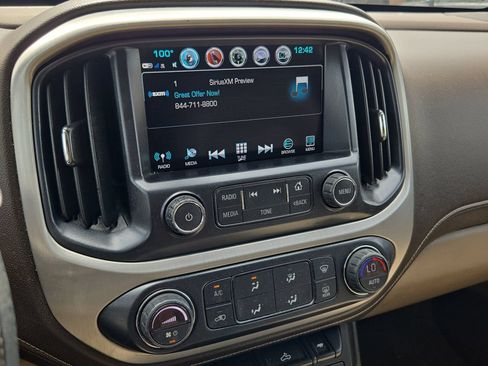 Used 2018 GMC Canyon SLT RWD image 14
