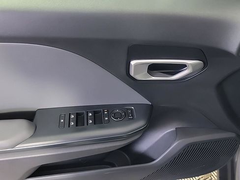 Certified 2025 Kia K4 FWD image 35