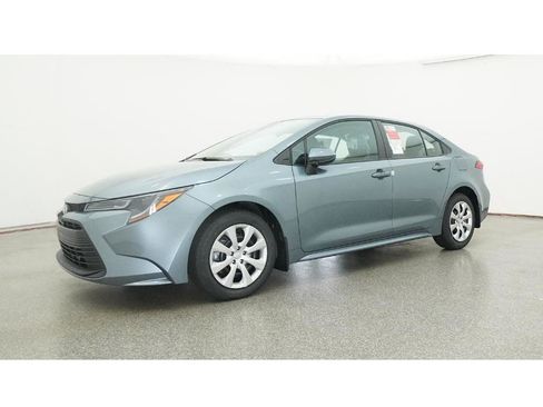 New 2026 Toyota Corolla LE image 17