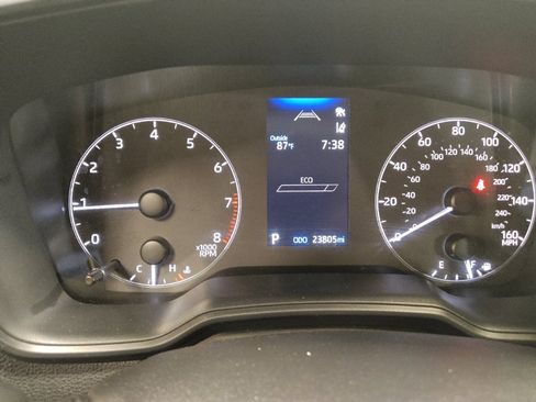 Used 2025 Toyota Corolla LE FWD image 23