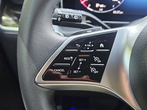 Certified 2025 Mercedes-Benz GLC 300 4MATIC image 17