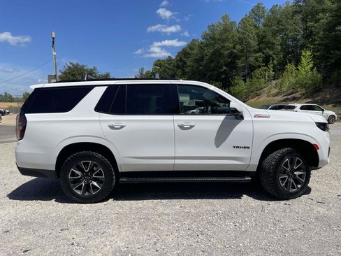 Used 2022 Chevrolet Tahoe Z71 w/ Off-Road Capability Package image 18