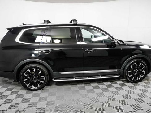 Used 2024 Kia Telluride SX Prestige AWD/4WD image 2