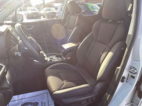 Used 2022 Subaru Forester Premium image 14