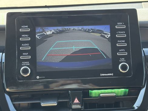 Used 2022 Toyota Camry SE image 29