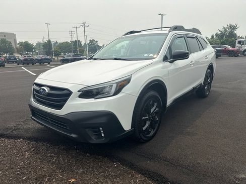 Used 2020 Subaru Outback Onyx Edition XT AWD/4WD image 2