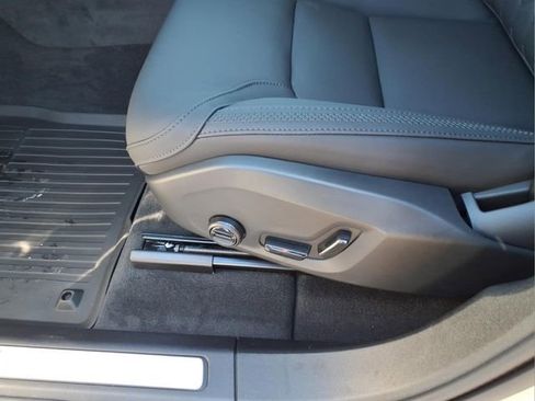 New 2026 Volvo XC60 B5 Plus w/ Protection Package Premier image 14