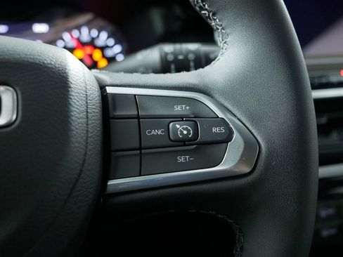 New 2025 Jeep Compass Latitude w/ Altitude Special Edition image 40