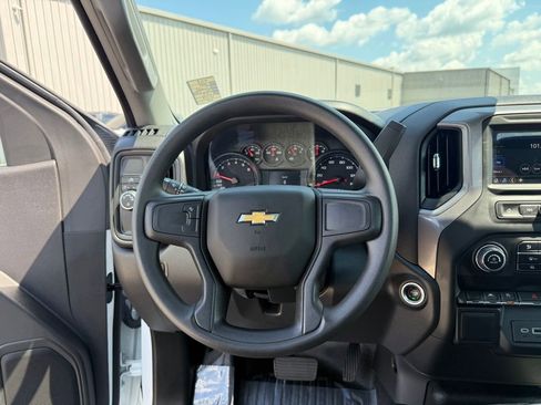 Used 2024 Chevrolet Silverado 1500 W/T image 20