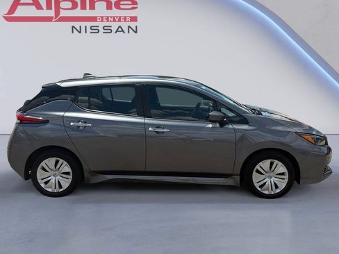 Used 2024 Nissan Leaf S FWD image 6