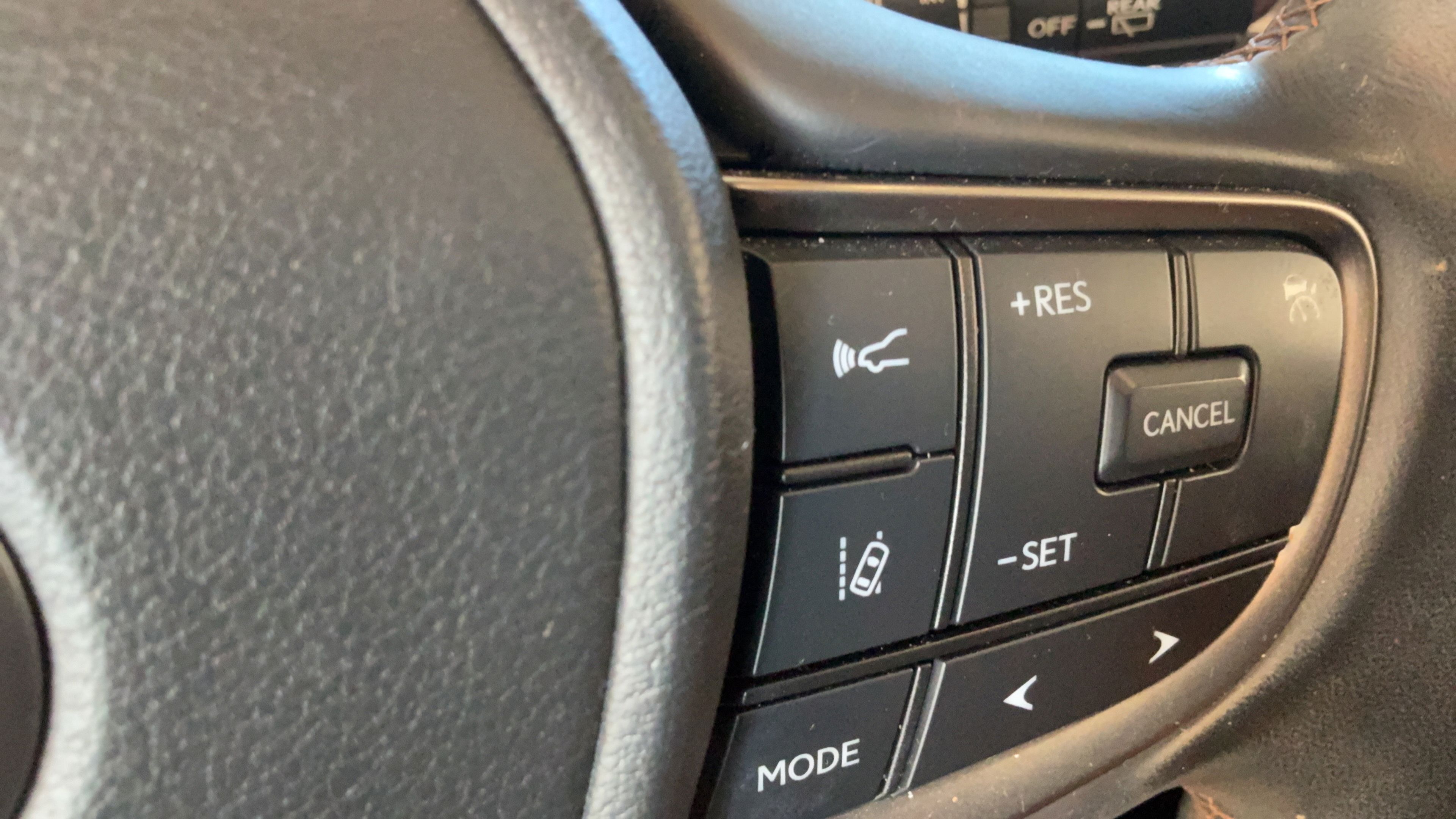 Used 2022 Lexus UX 250h w/ Accessory Package (Z2) AWD/4WD image 21