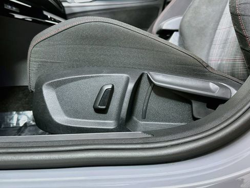 Used 2024 Volkswagen GTI S FWD image 22