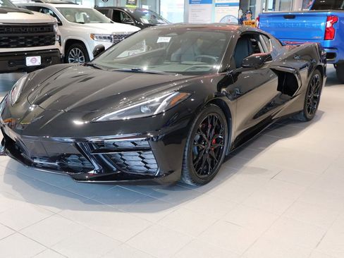 Used 2026 Chevrolet Corvette Stingray Coupe w/ 1LT RWD image 10
