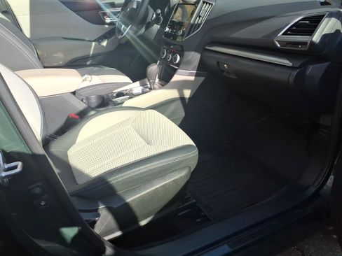 Certified 2023 Subaru Forester Premium image 8