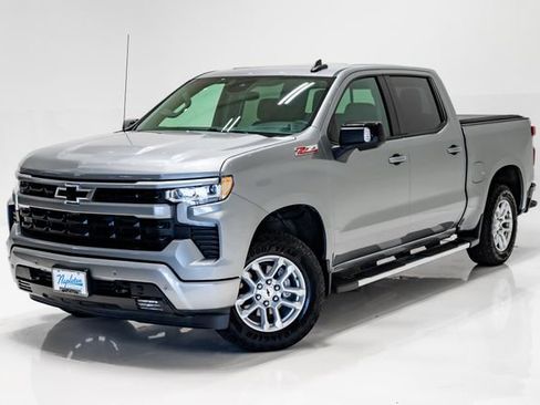 Used 2024 Chevrolet Silverado 1500 RST AWD/4WD image 1