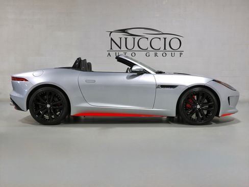 Used 2014 Jaguar F-TYPE S image 18